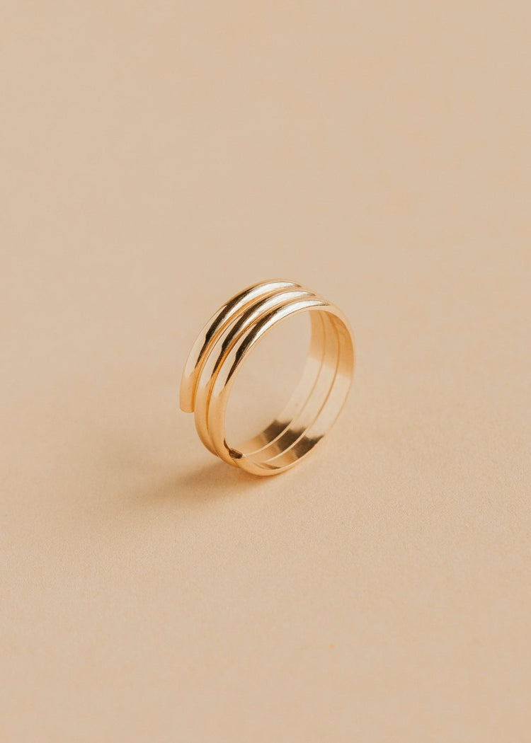 Glisten Ring