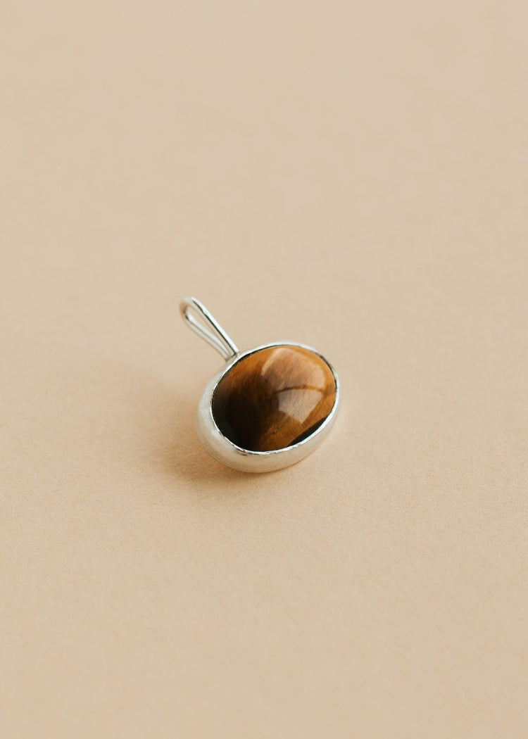 Amber Oval Pendant - Pendant Only