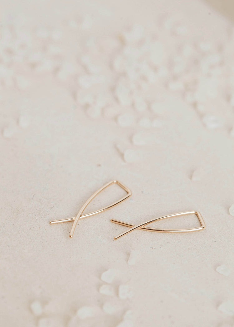 Threader earrings in MINI Pescado style by Hello Adorn shown in 14k gold fill earrings.