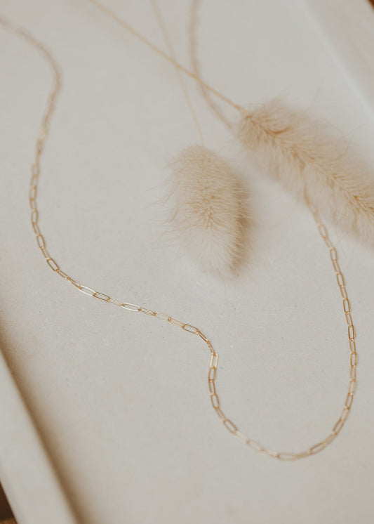 Maeve Choker