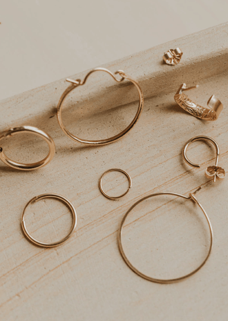 The Definitive Guide To Hoop Earrings