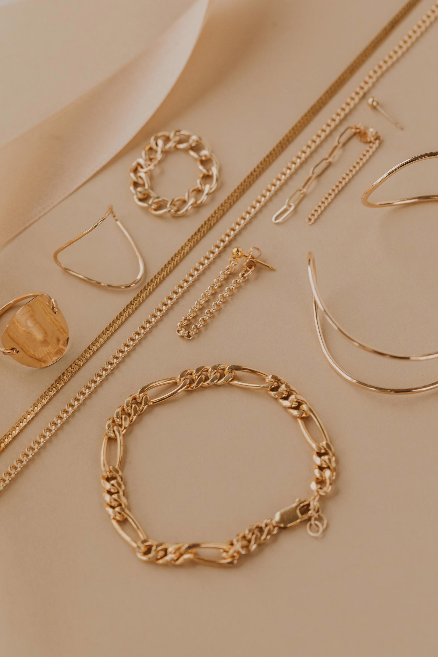 Gift Guide: For the Obsessed