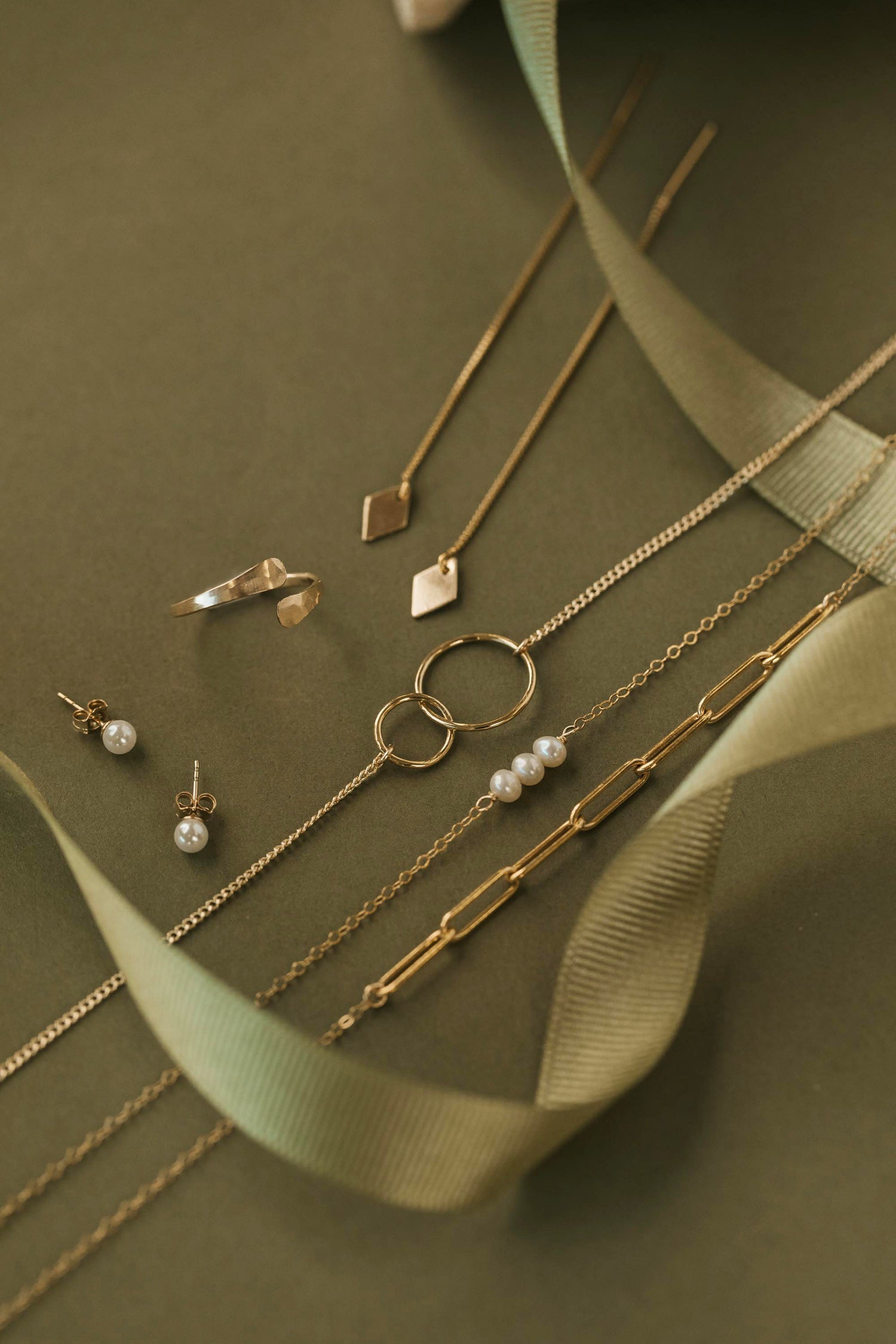 Gift Guide: For the Sentimental