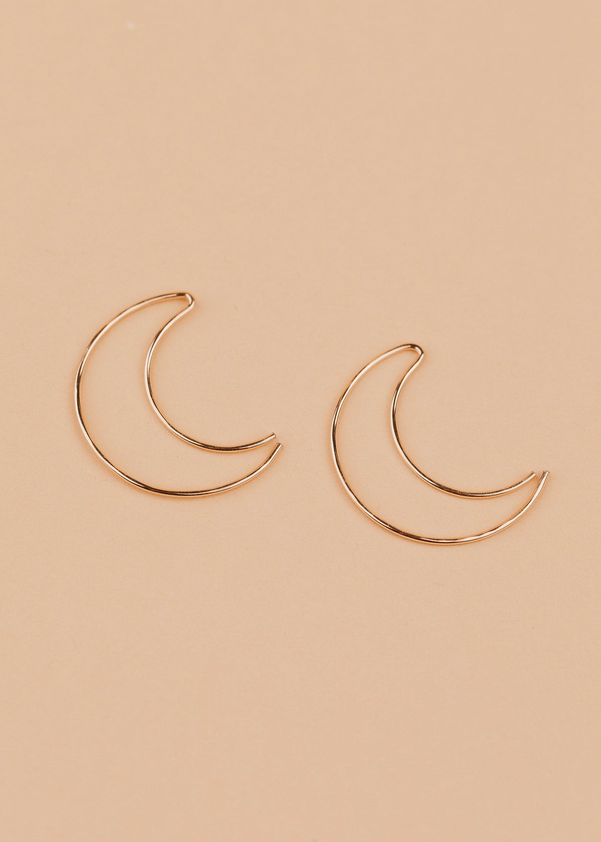 Crescent Moon Threaders