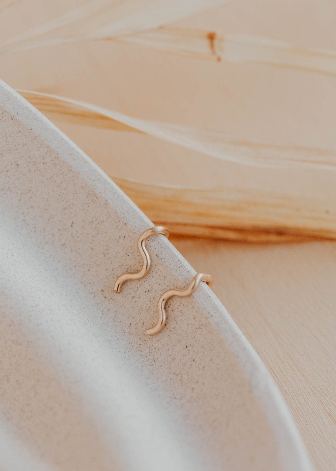 files/March-wave-ear4.jpg