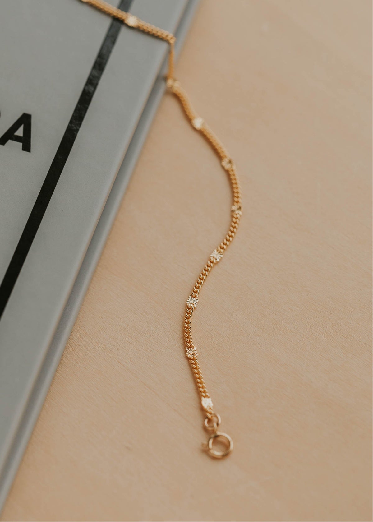 Ellis Bracelet