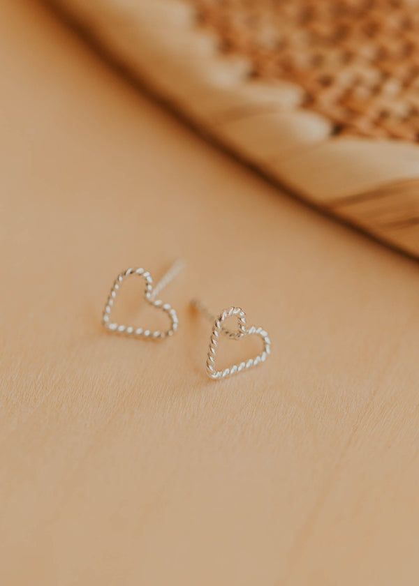 Twisted Open Heart Posts