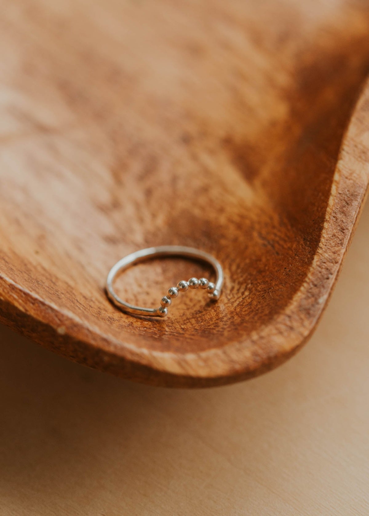Nora Ring