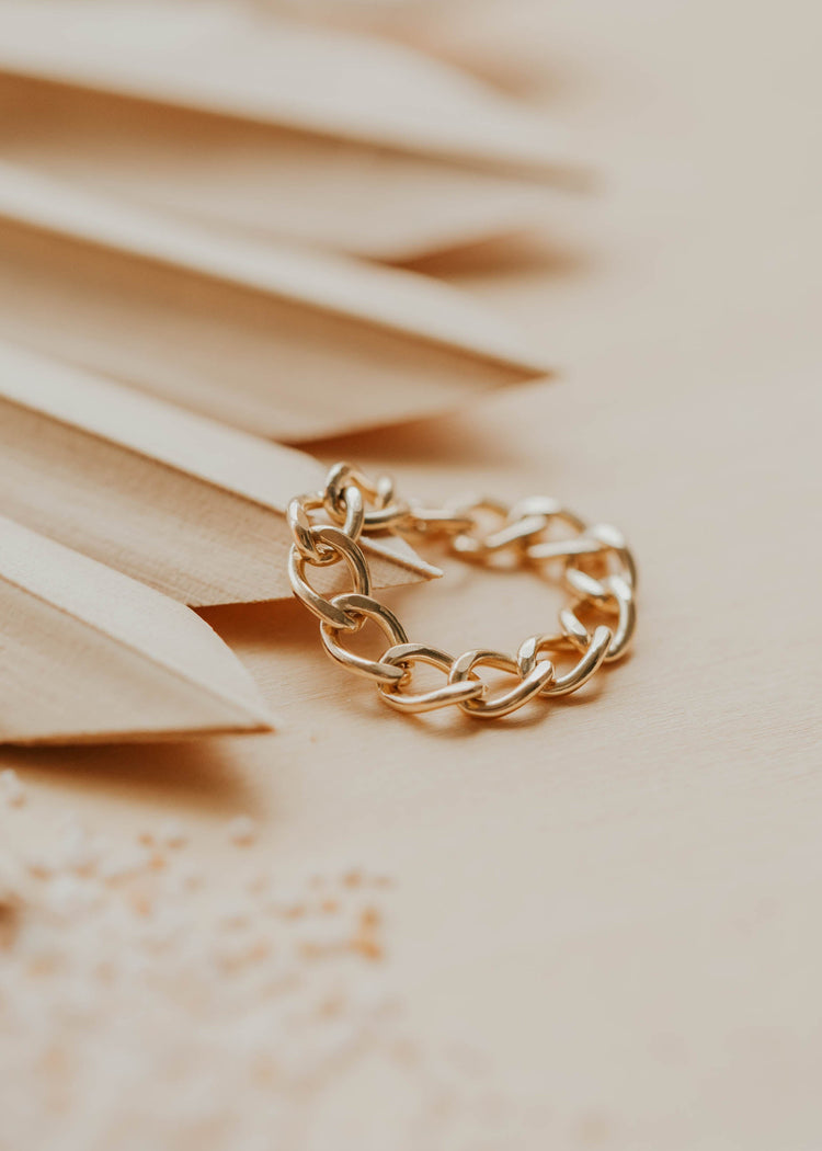 Dylan Chain Ring
