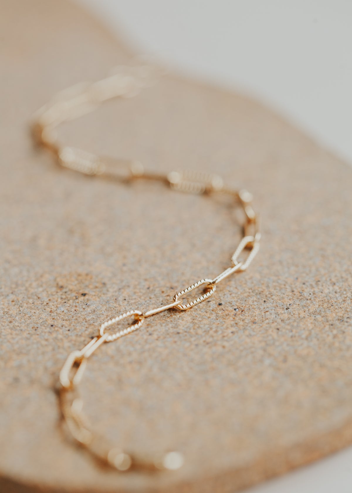A beautiful pattern drawn cable chain in 14kt Gold Fill.